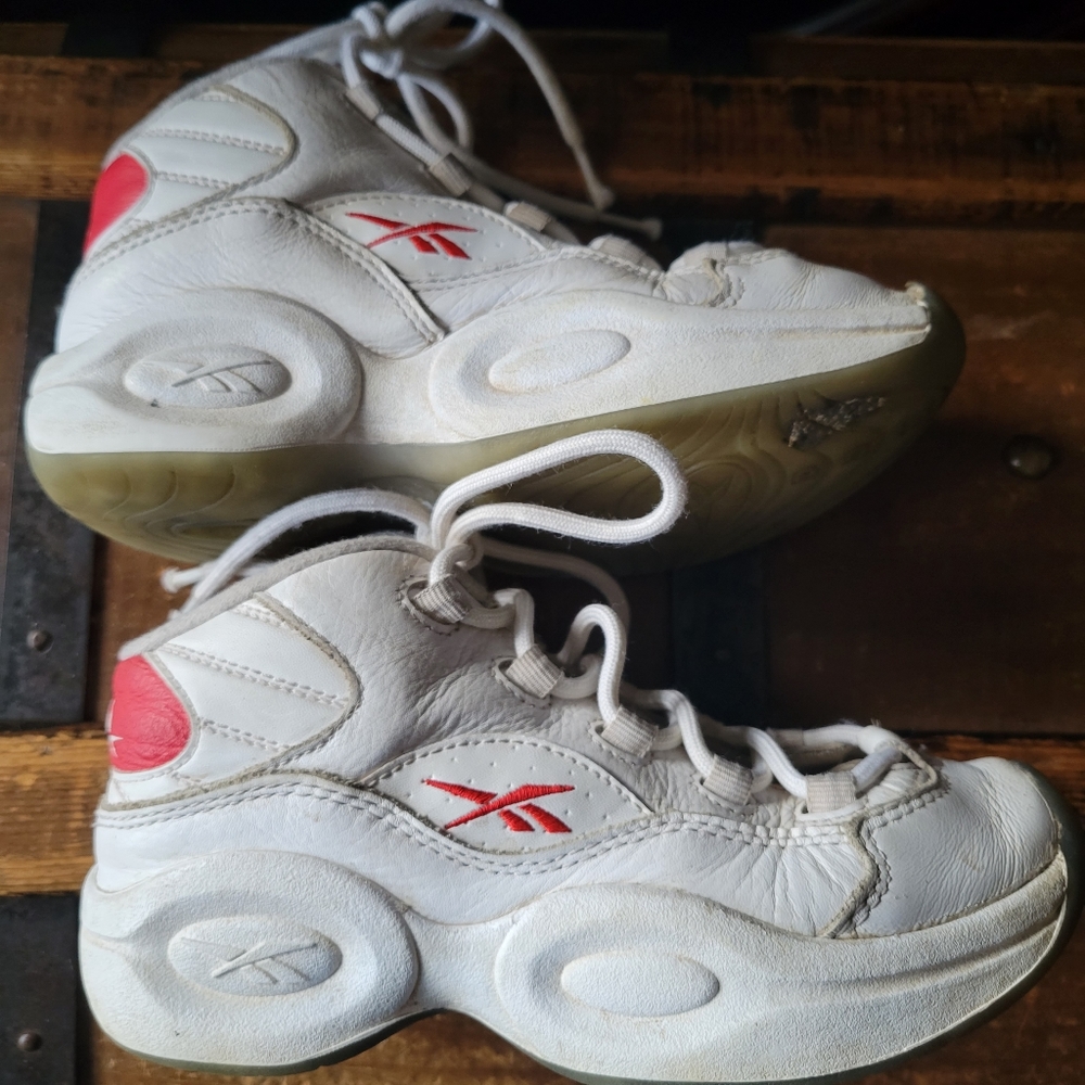 Question Mid Basketball Shoes